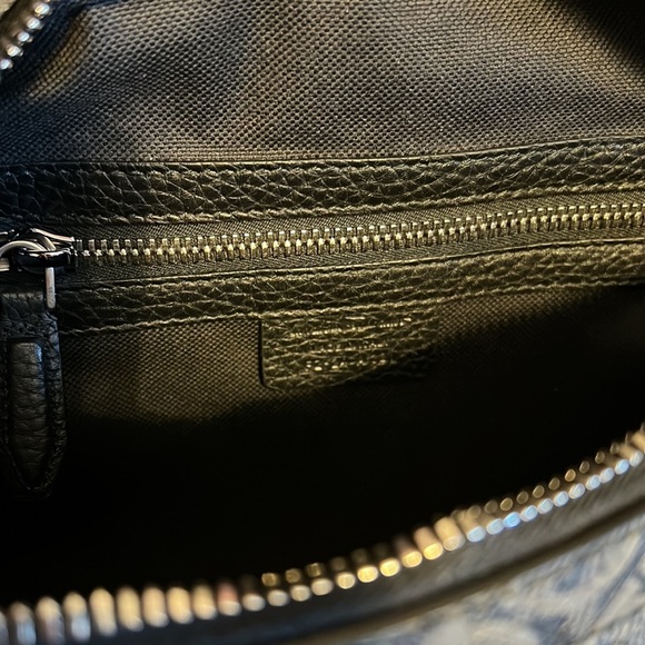 Salvatore Ferragamo unisex Gancini print logo monogram sling belt bag NEW - Picture 12 of 12